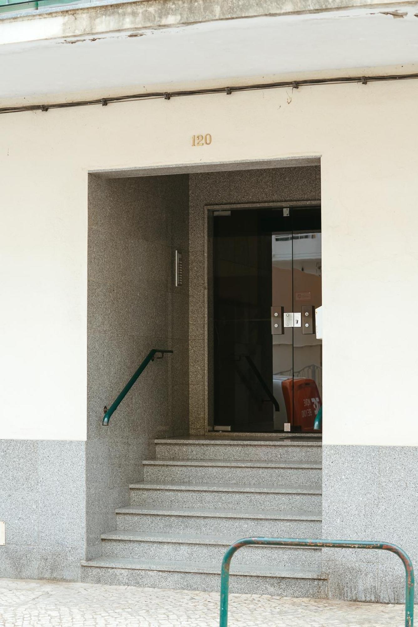 Apartamento Cristina - Proximo Da Praia Armação de Pêra Dış mekan fotoğraf